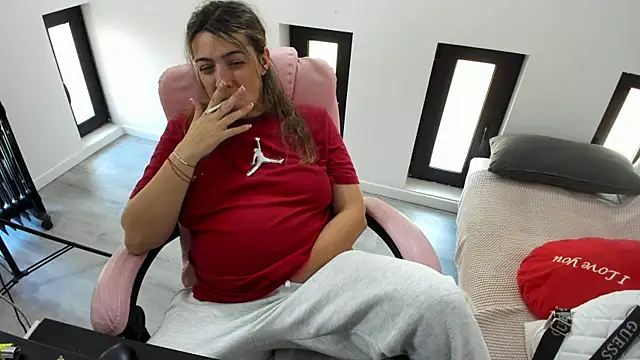 Dyana Kaylinn online show from 04/20/26, 05:10