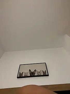 Susi bell online show from 02/17/25, 12:43