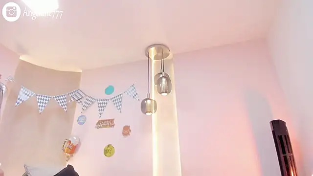 angeline-777 online show from 10/03/25, 11:40