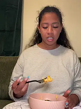 VanessaBling online show from 03/08/26, 02:26