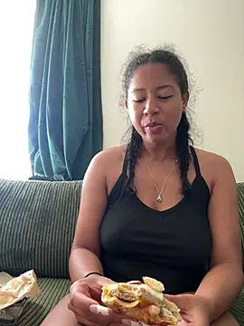 VanessaBling online show from 07/03/26, 02:56