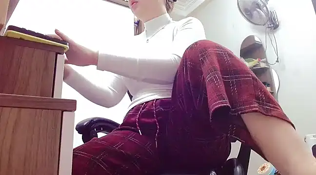 Alisa Hotfeeling online show from 03/02/25, 01:58