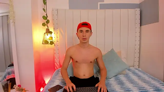 Jotastevensxx online show from 03/04/26, 07:53