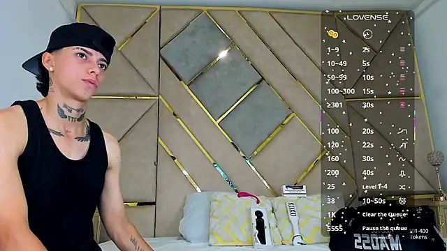 AmberAdams  online show from 11/01/25, 03:58