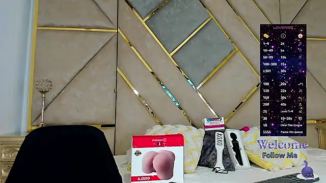 AmberAdams  online show from 11/09/25, 05:11