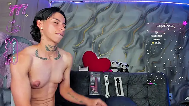 AmberAdams  online show from 04/20/26, 09:38