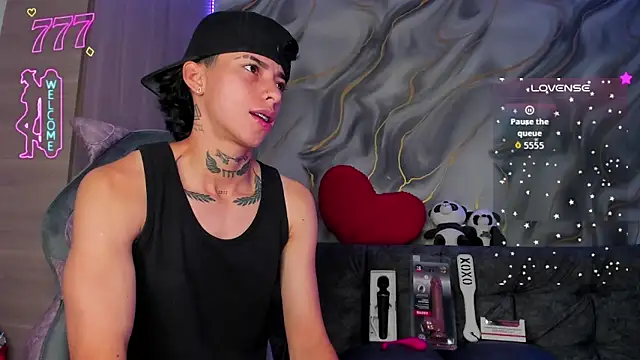 AmberAdams  online show from 04/22/26, 01:56