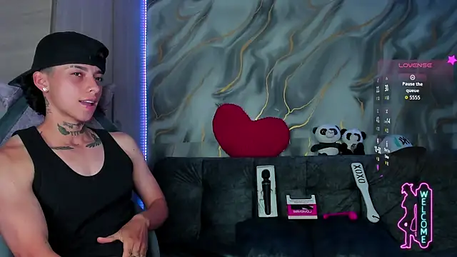 AmberAdams  online show from 06/13/26, 08:07