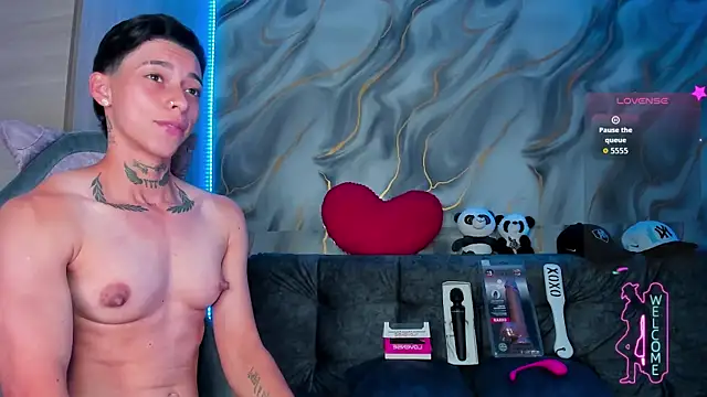 AmberAdams  online show from 07/14/26, 11:32