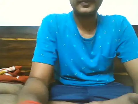 Dusky Aarav online show from 10/17/25, 03:25