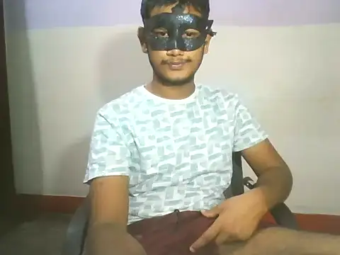 Dusky Aarav online show from 05/05/26, 12:46