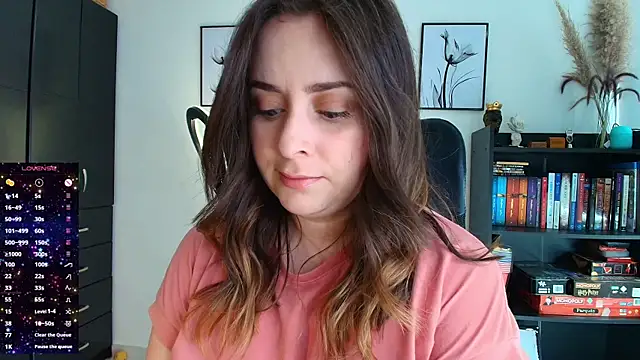 Snapshot of miss_seline chatting on 07/08/26, 04:11 miss seline online show from 07/08/26, 04:11