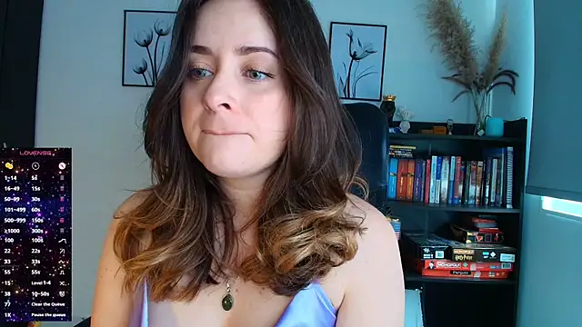Snapshot of miss_seline chatting on 07/18/26, 04:11 miss seline online show from 07/18/26, 04:11