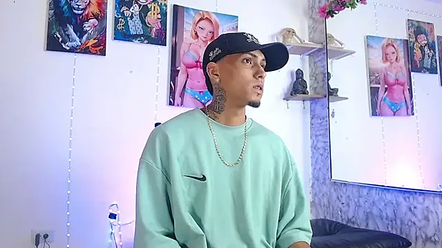 Liam lee online show from 10/11/25, 02:04