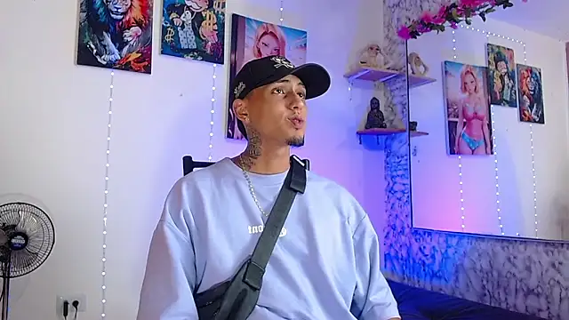 Liam lee online show from 10/18/25, 09:59