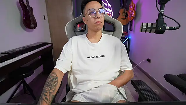 granxarma960 online show from 02/17/25, 06:53