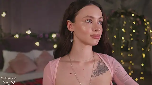 Meow Nancy online show from 02/21/25, 09:02