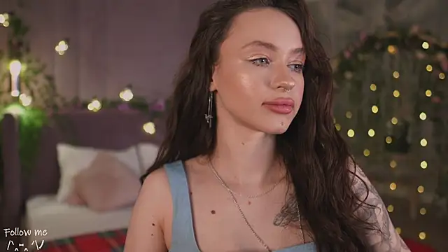 Meow Nancy online show from 02/23/25, 09:11