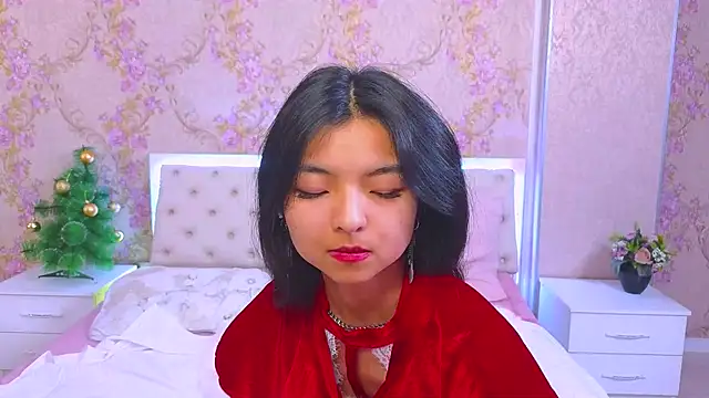 Shy Kira online show from 12/23/24, 03:33