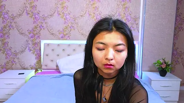 Shy Kira online show from 01/17/25, 06:33