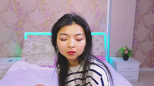 Shy Kira online show from 01/20/25, 03:39