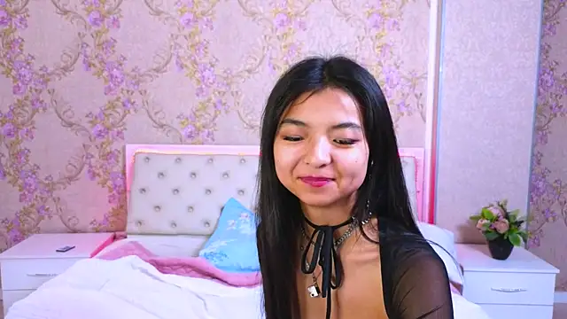 Shy Kira online show from 01/22/25, 07:13