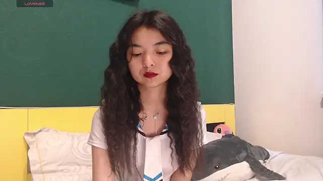 Shy Kira online show from 05/29/26, 08:45