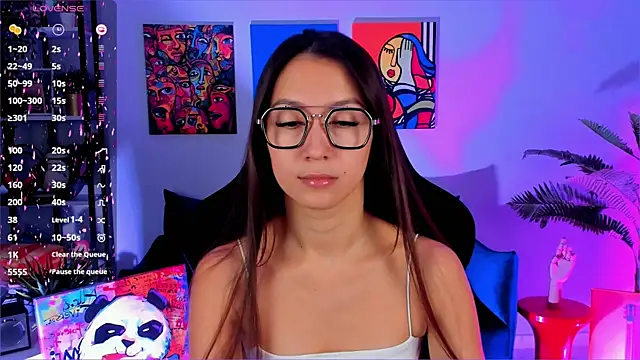 LanaBaker online show from 12/20/25, 02:40