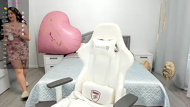 ariel grand online show from 02/14/25, 07:07