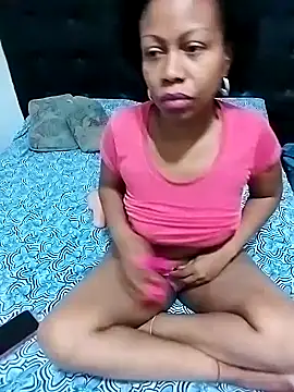 littlebrunett online show from 12/22/24, 02:06