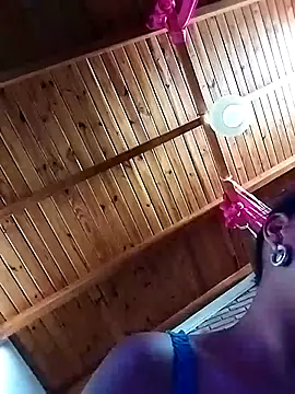 littlebrunett online show from 02/10/26, 11:36