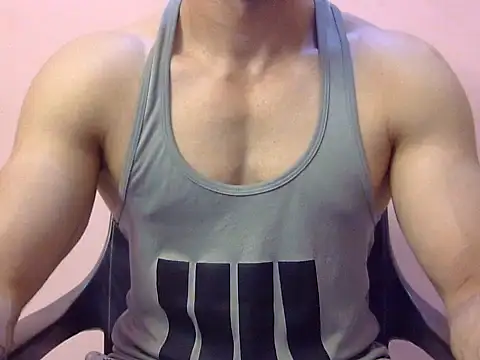 Snapshot of heman_2 chatting on 06/04/26, 04:35 heman 2 online show from 06/04/26, 04:35