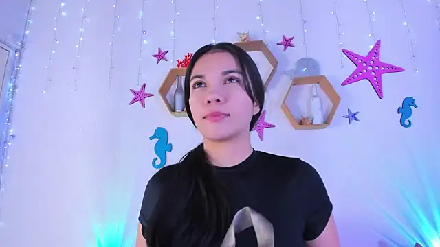 Emiily Parkerr online show from 11/11/25, 02:55