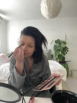 Snapshot of Off__Melonenmandy chatting on 03/22/25, 09:02 Off Melonenmandy online show from 03/22/25, 09:02