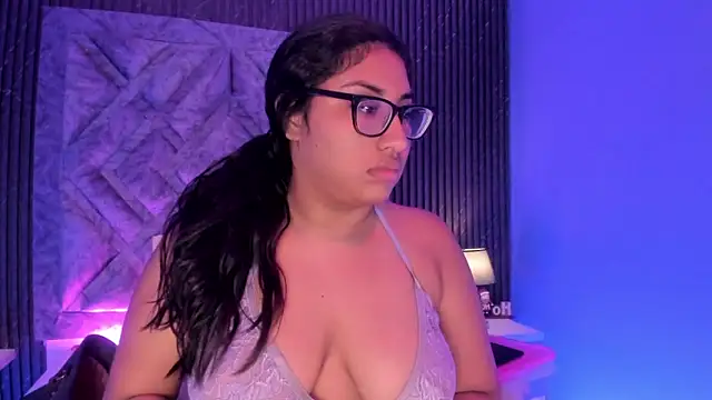Snapshot of CANDYGABYY chatting on 01/15/25, 08:26 CANDYGABYY online show from 01/15/25, 08:26