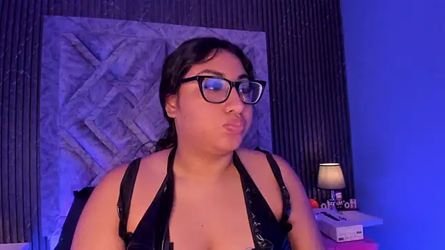 Snapshot of CANDYGABYY chatting on 01/27/25, 10:27 CANDYGABYY online show from 01/27/25, 10:27