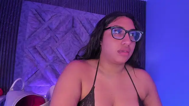 Snapshot of CANDYGABYY chatting on 02/07/25, 10:09 CANDYGABYY online show from 02/07/25, 10:09
