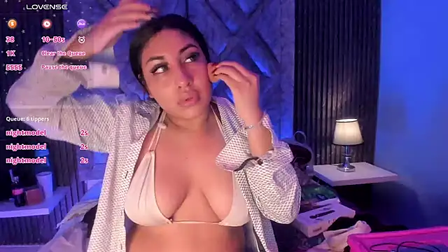 Snapshot of CANDYGABYY chatting on 03/13/25, 04:05 CANDYGABYY online show from 03/13/25, 04:05