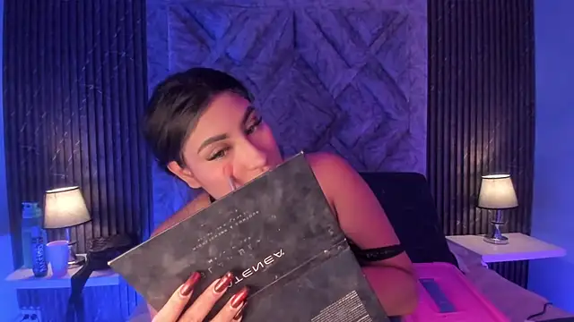 Snapshot of CANDYGABYY chatting on 03/16/25, 04:09 CANDYGABYY online show from 03/16/25, 04:09