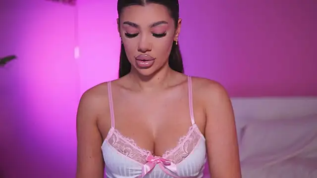 NatyDesiree online show from 02/25/25, 05:08