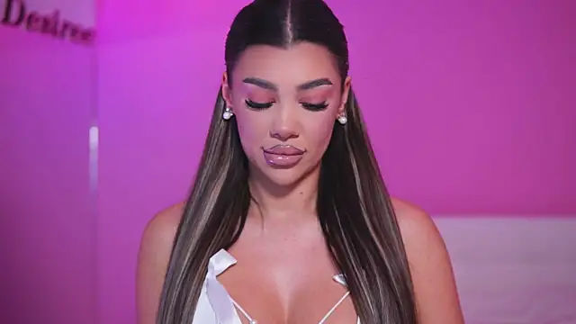 NatyDesiree online show from 03/09/25, 05:11