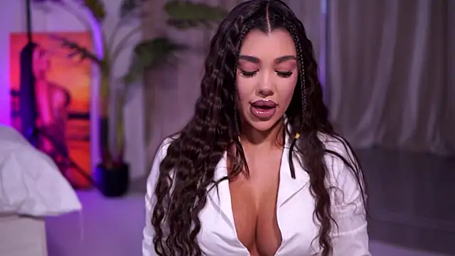 NatyDesiree online show from 02/22/26, 07:56