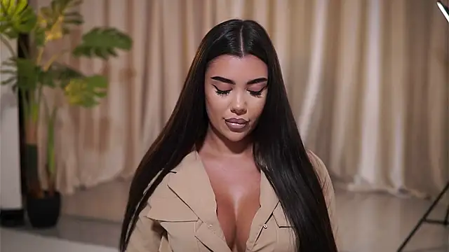 NatyDesiree online show from 07/28/26, 07:26