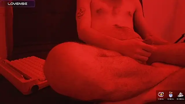 pantslesstraveler plt online show from 01/04/25, 07:55