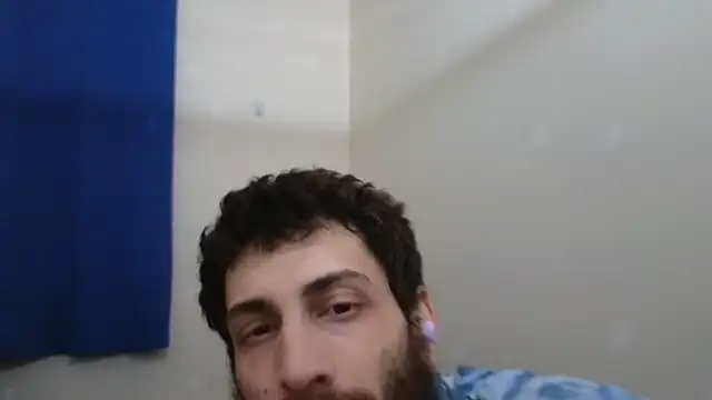 pantslesstraveler plt online show from 02/03/25, 09:30