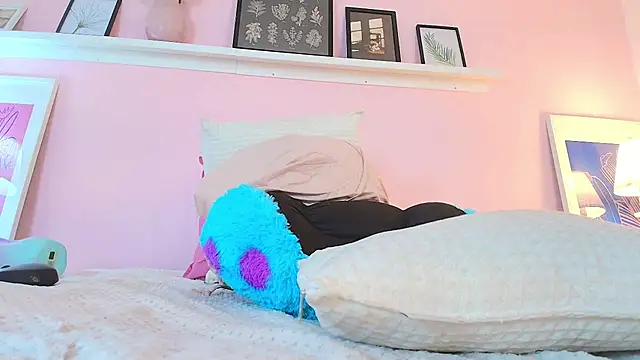 Snapshot of MARAFOX69 chatting on 02/11/25, 07:33 MARAFOX69 online show from 02/11/25, 07:33