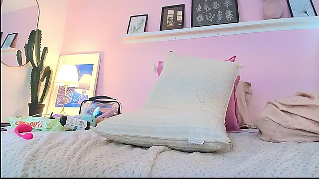 Snapshot of MARAFOX69 chatting on 02/28/25, 05:26 MARAFOX69 online show from 02/28/25, 05:26