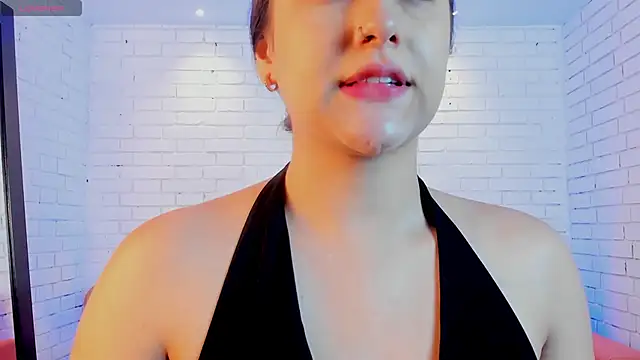 paulina sweett  online show from 09/27/25, 11:15