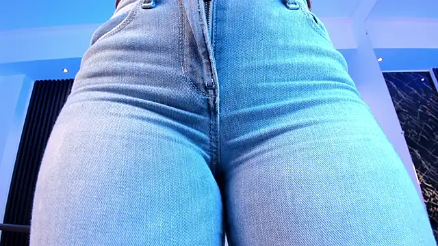 paulina sweett  online show from 11/20/25, 12:49