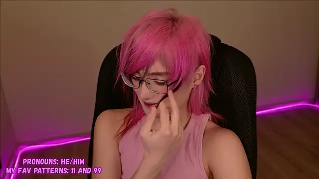 CuteYukiKun online show from 03/16/25, 07:49